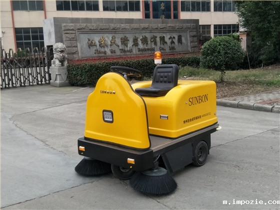 小优米app下载苹果热销机型驾驶式扫地机1400的性能特征