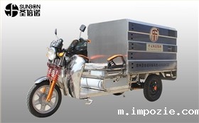 高压清洗车专为水泥路面“除斑”