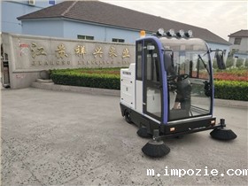 为什么越来越多的单位都用上了清扫机