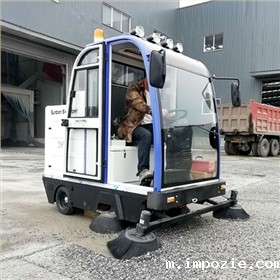 电动驾驶扫地车 电动驾驶扫地车