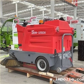 工业扫地车：现代清洁的得力助手