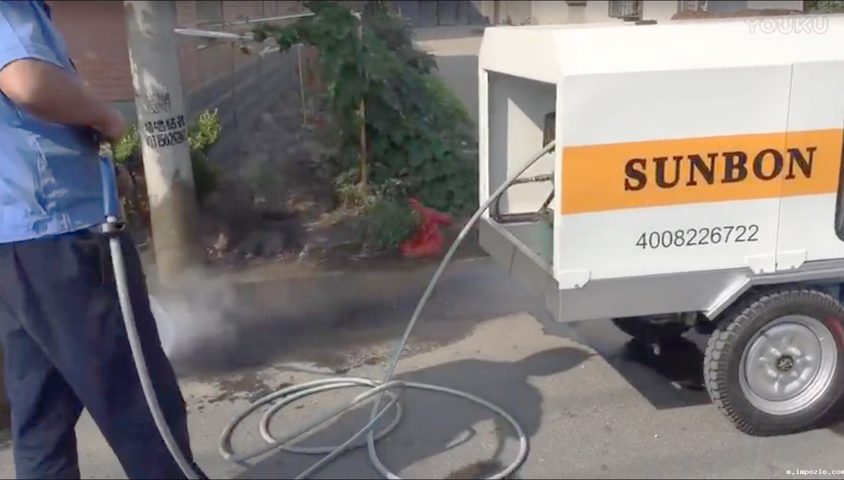 端午假期小优米app下载苹果高压冲洗车仍在岗