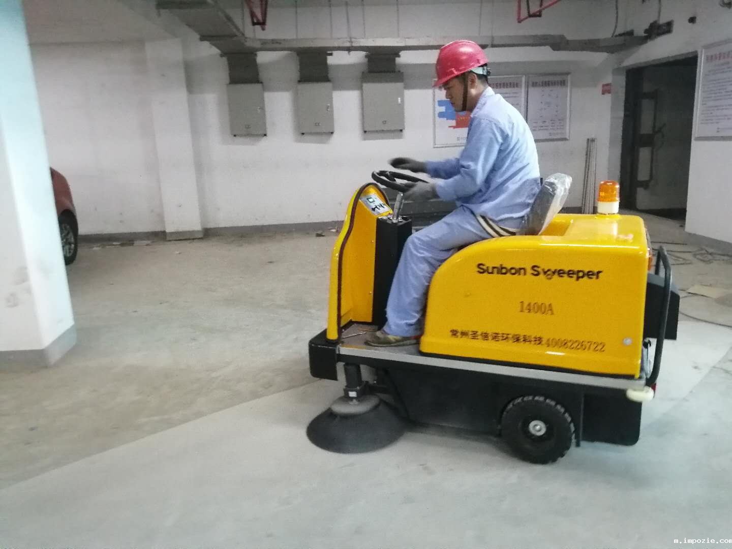 车库用小型扫地机效果如何