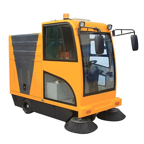 电动扫路车多少钱
