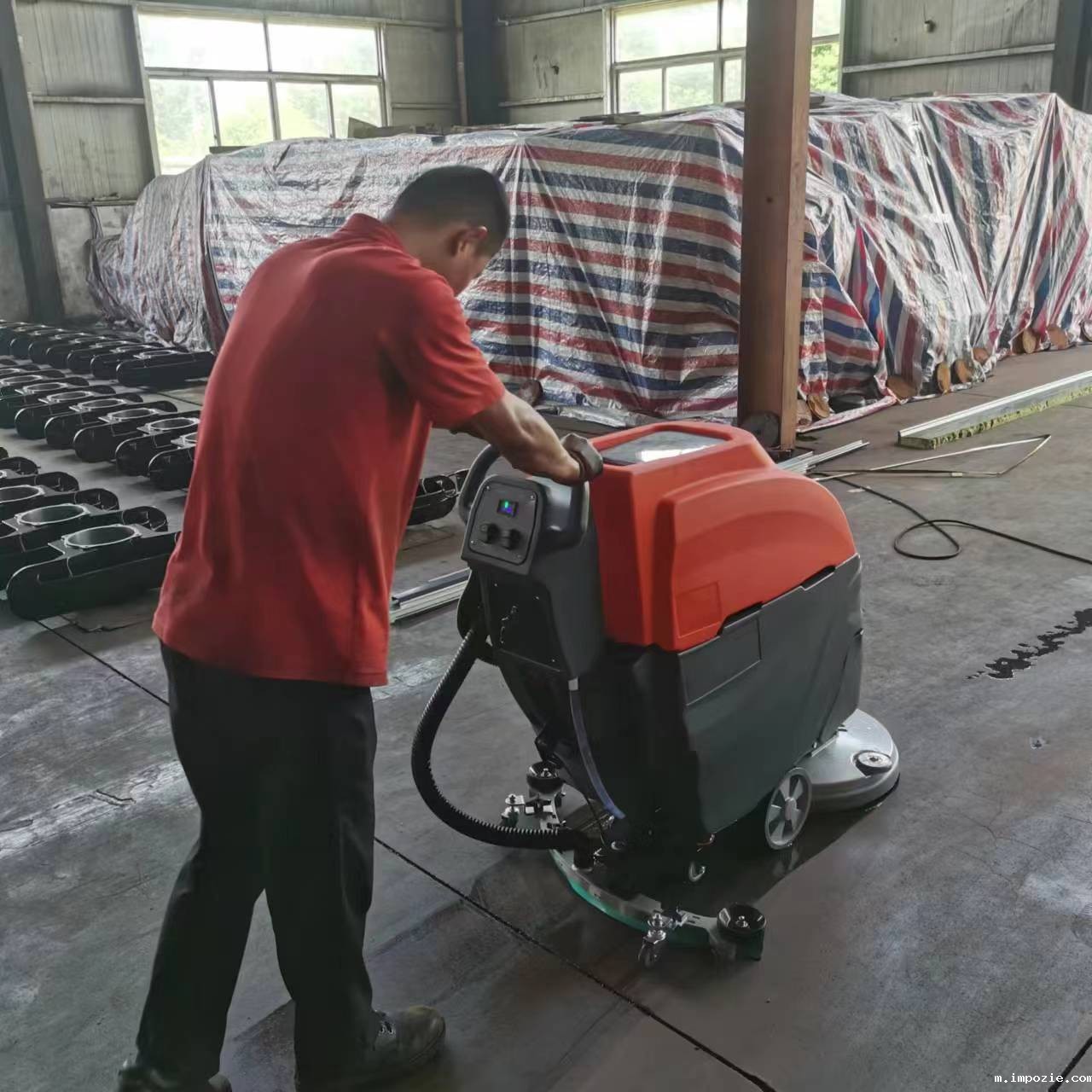 工业洗地机的优势 工业洗地机的优势